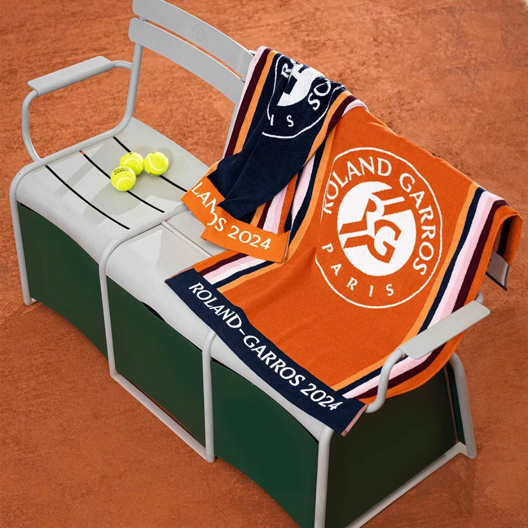 【新品未開封】パリ オリンピック会場 ローランギャロス 2024 全仏 タオル