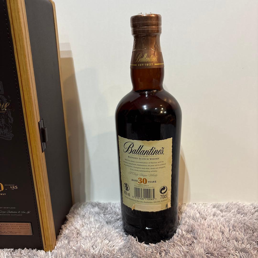 訳あり　新品未開封　バランタイン 30年　レア　木箱　ウイスキー