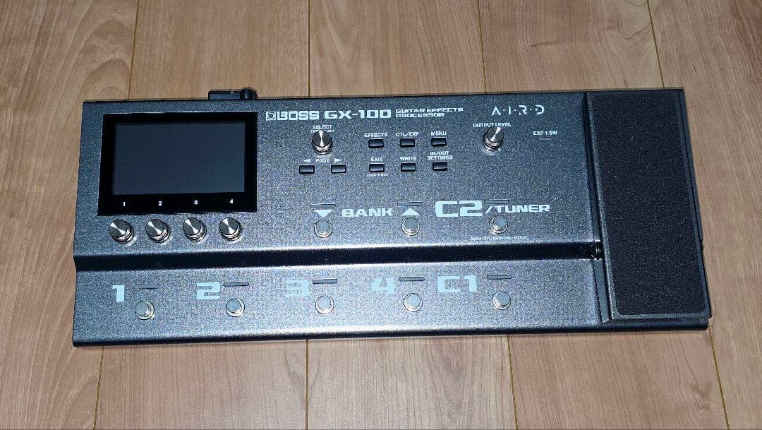 Boss GX-100 マルチエフェクター&BT-DUAL、ケース付き
