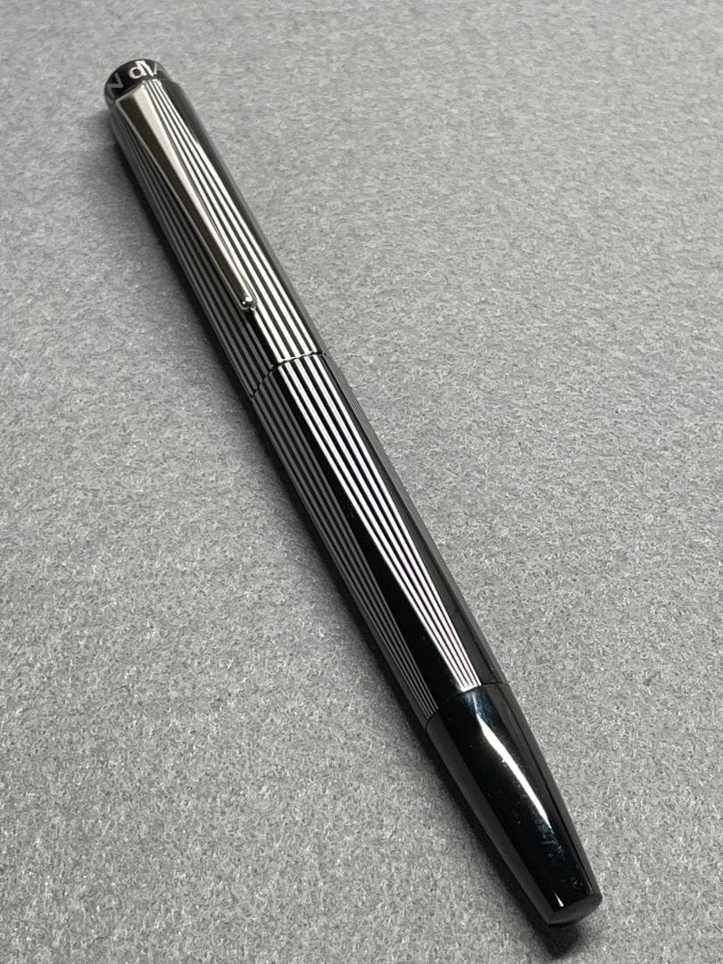 CARAN　D'ACHE(カランダッシュ)RNX.316　PVDブラック　万年筆