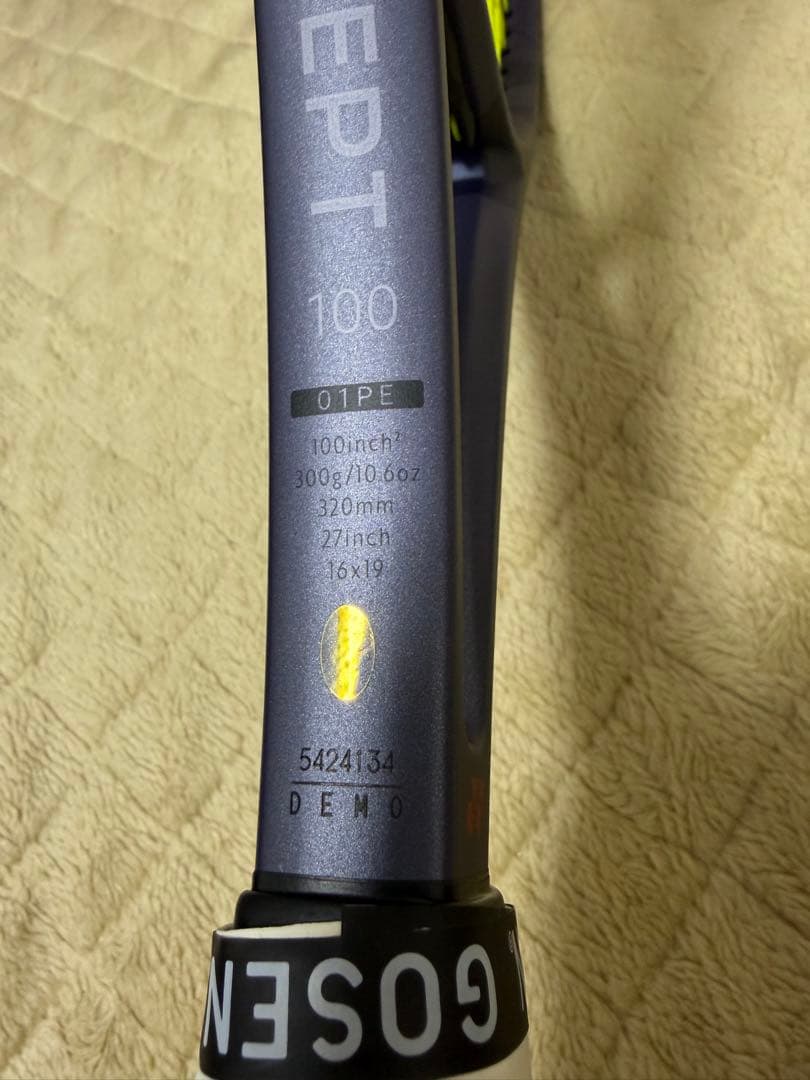 YONEX テニスラケットPERCEPT100 2025年モデル