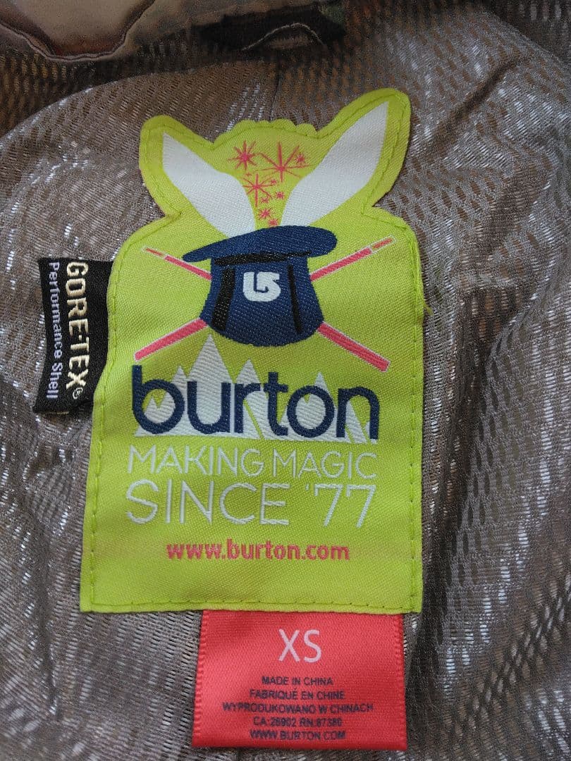 未使用⭐BURTON スノボ　ウェア（レディース）