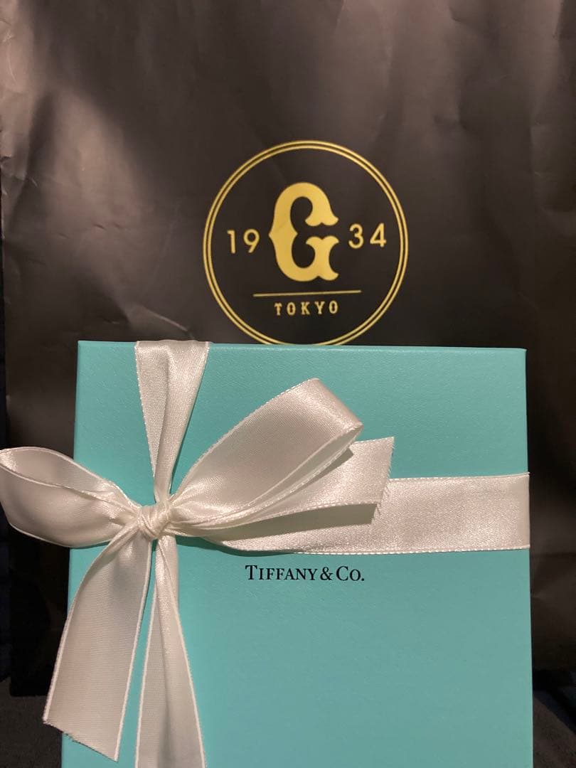 読売巨人軍激励会菅野サイン色紙、ティファニーグラス、GIANTS雑誌