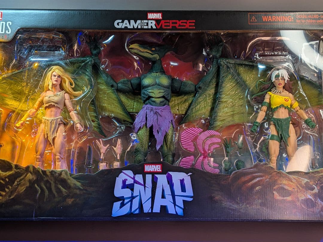 未使用未開封 マーベルレジェンズ サベージランド3パックローグ、サウロン、シャナ