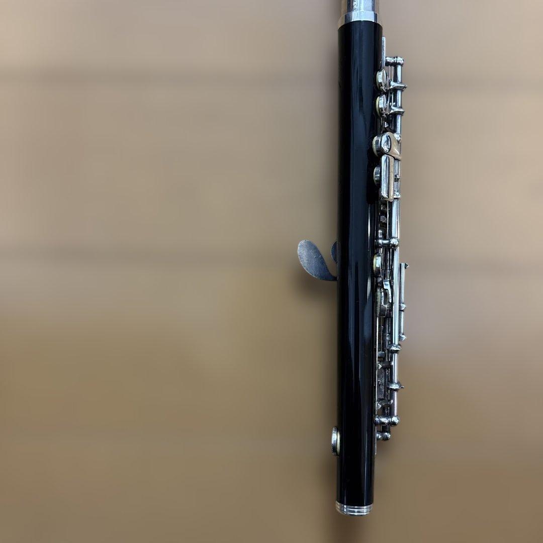 ピッコロ本体，ケースYAMAHA プラスチック製　中古　クロス付き(未使用品)