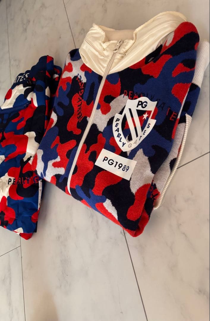 パーリーゲイツ　ニットブルゾン・ダウンスカート　セットアップ　カモフラ