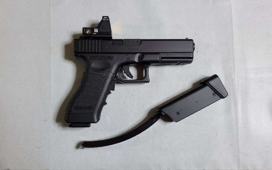 東京マルイ　グロック18C　DOR　ロングマガジン　カスタム　改修品　10禁