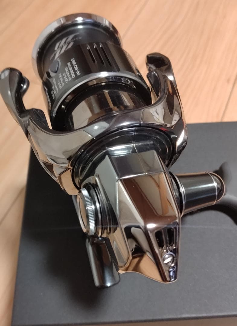 シマノ 22 ステラ C3000MHG 実釣未使用 No2