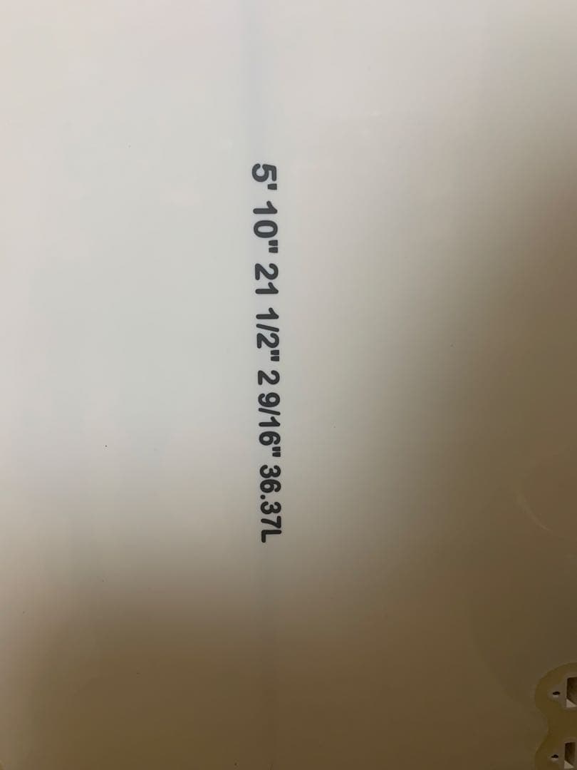 未使用ショートボード 5'10\"フィン、リーシュ付き