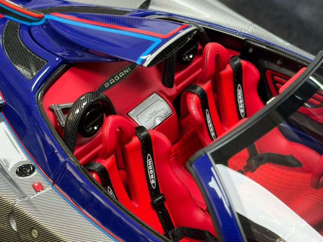 新発売 希少 HH モデル 1/18 パガーニ ゾンダ 76140ミニカー