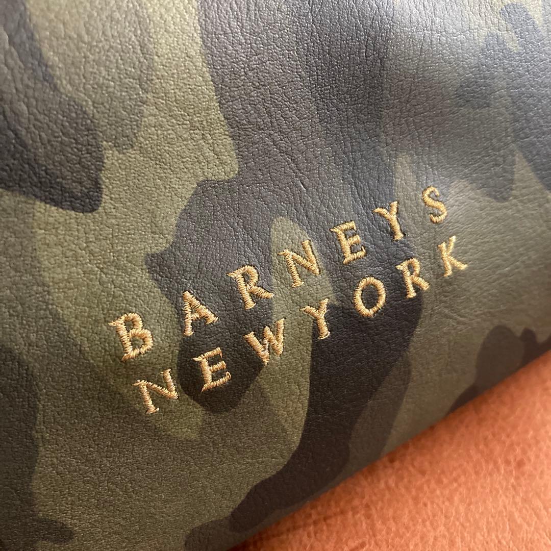 【超美品】BARNEYS NEW YORK ゴルフシューズケース 迷彩カモフラ柄