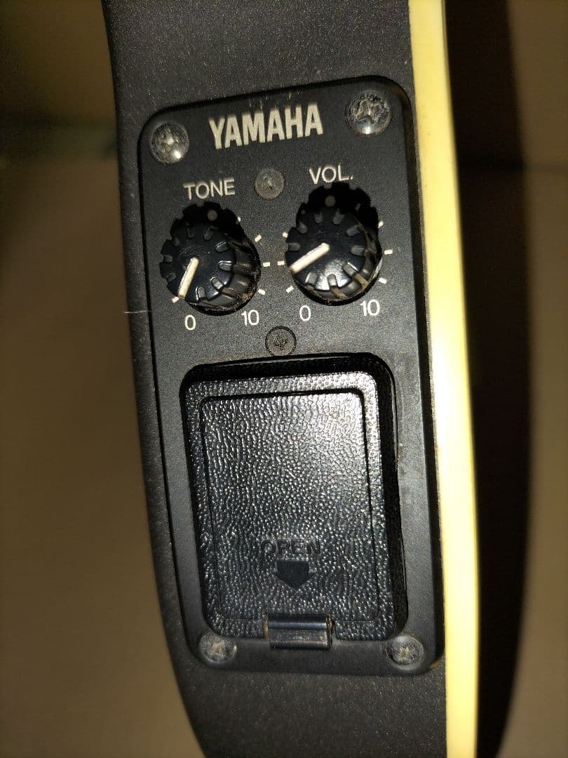 YAMAHA APXT-1A エレアコギター