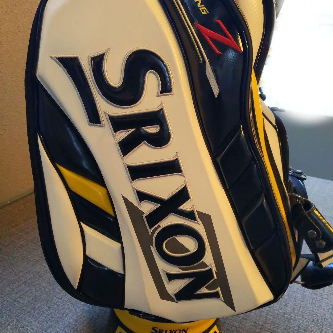 スリクソン　ツアーモデル　キャディバック
