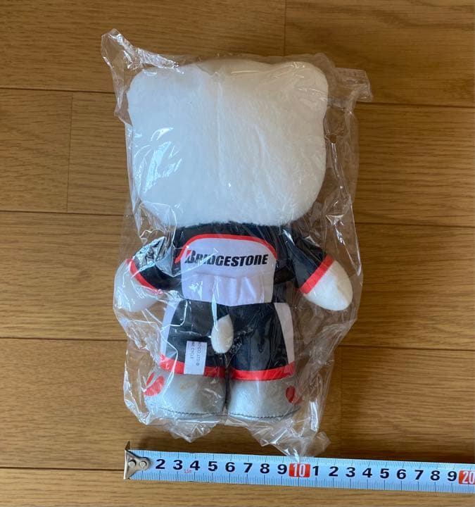 ハローキティ　トミカ　ブリジストンF1記念限定品