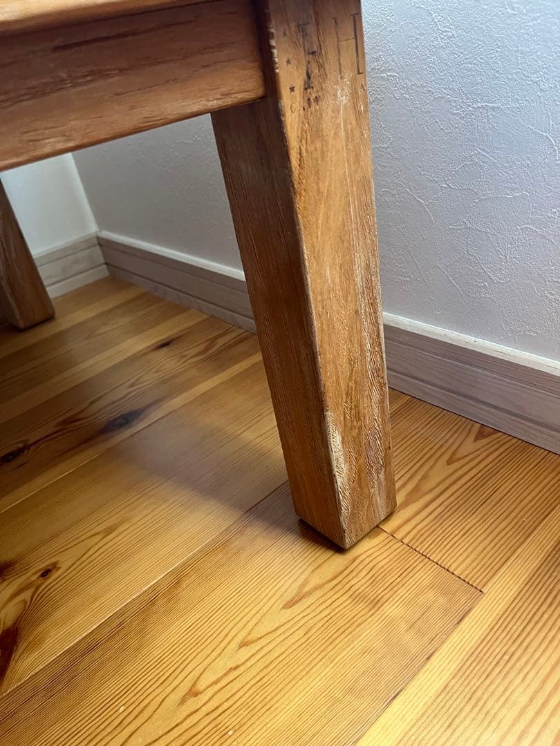 RHCロンハーマン　テーブル