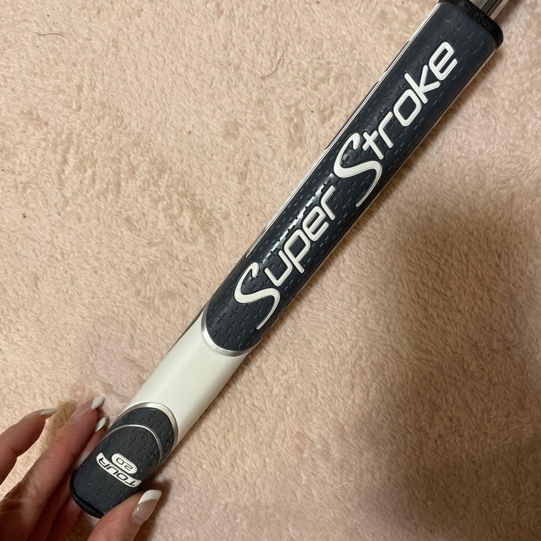 オデッセイ White Hot OG 4M パター34インチ