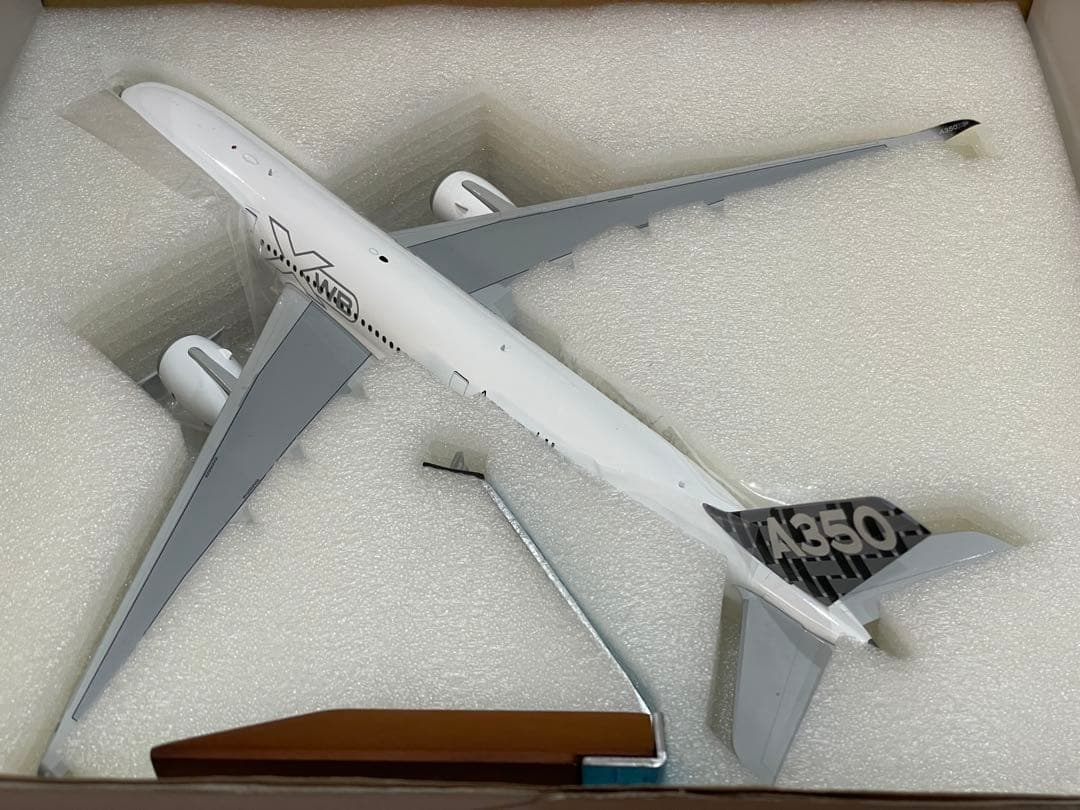 JC Wings XX2935 エアバス A350-900 F-WWYB 美品