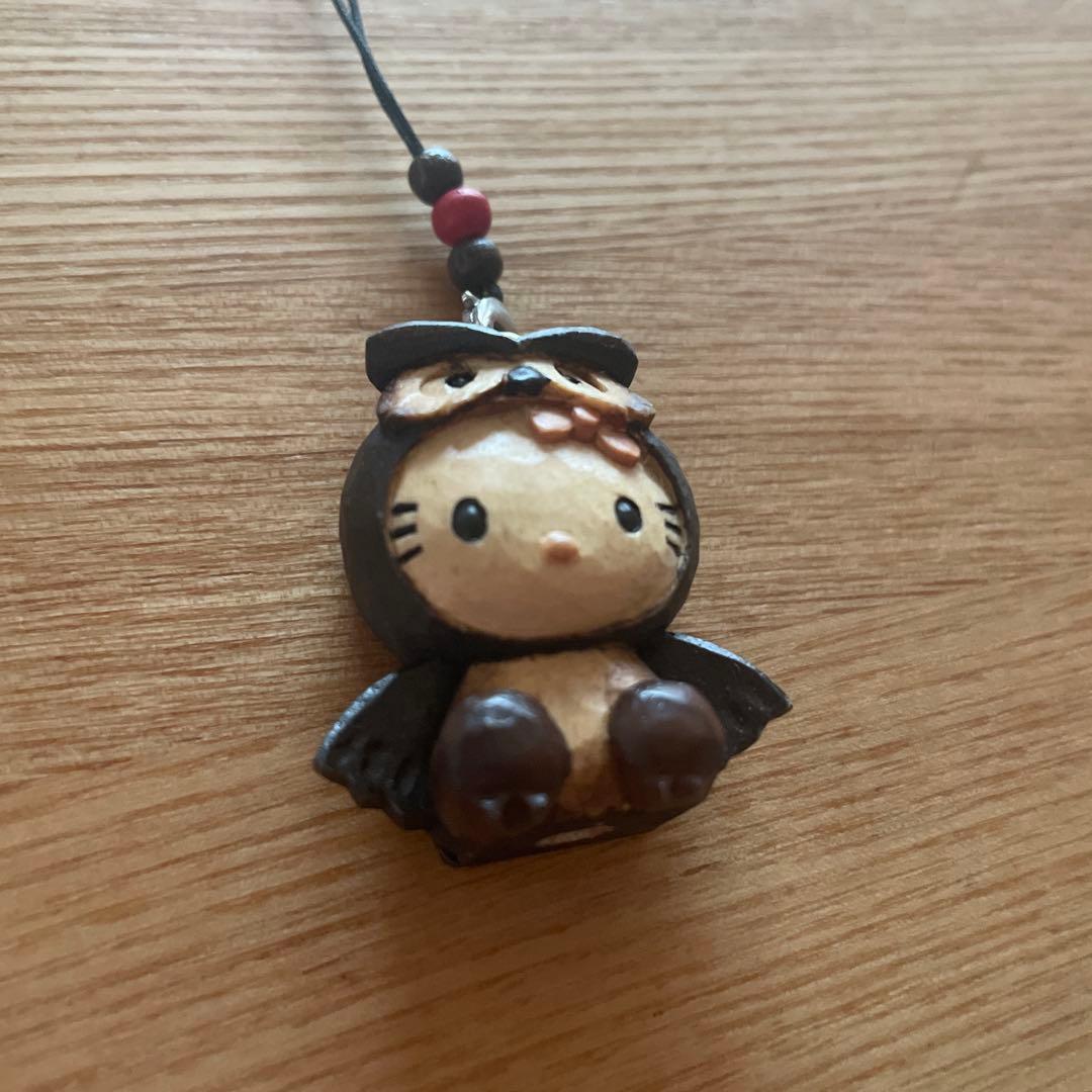 【新品未使用】ハローキティ 木彫り 森の仲間たち ストラップ 3個セット
