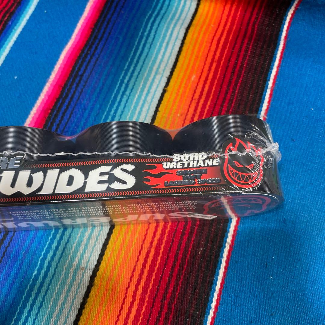 Superwides 80Dウレタン スケートボードウィール 62mm