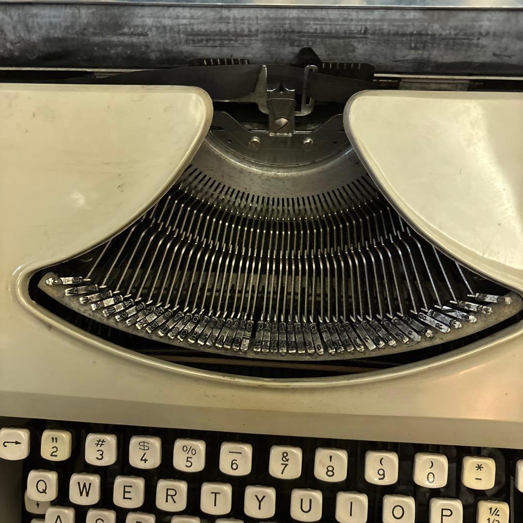 ヴィンテージ Remington社製 タイプライター