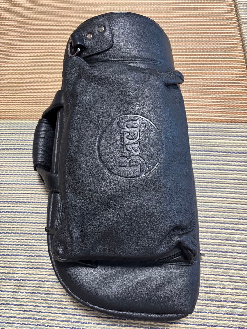 Bach 本革コルネットシングルケース