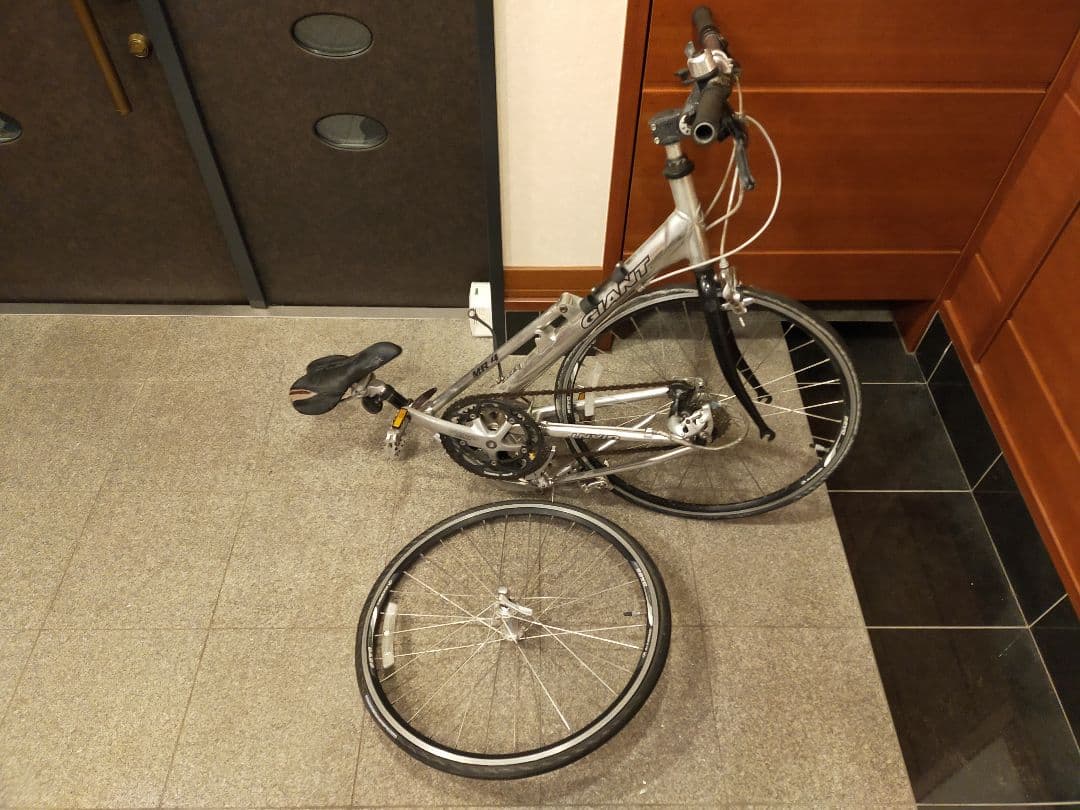 GIANT MR-4 生産終了16速 シルバー 24インチ ミニベロ 輪行袋付