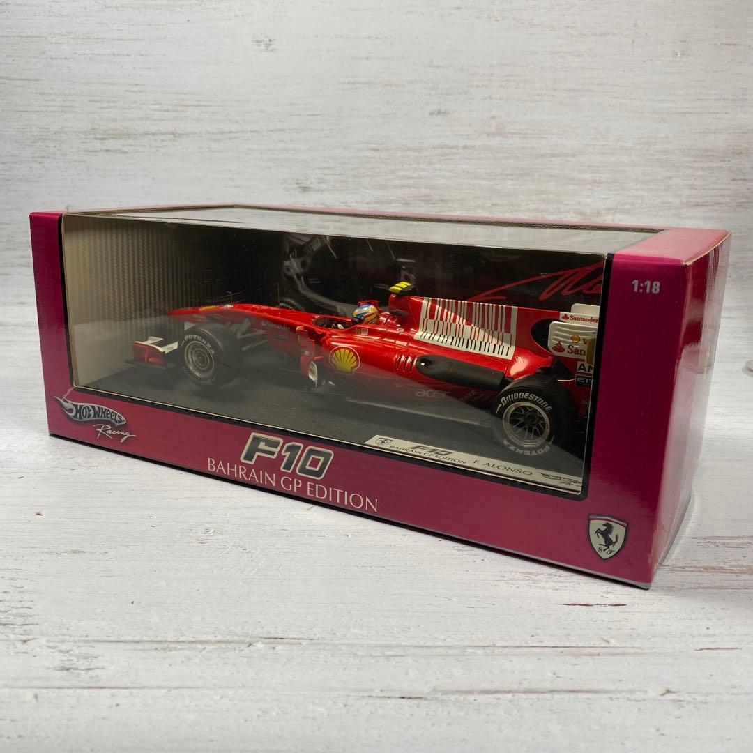 アロンソ直筆サイン入り Ferrari F10 Bahrain GP 1/18