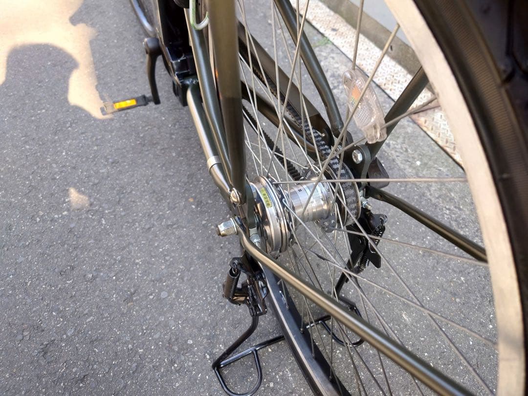 大阪府　ブリヂストン　電動アシスト自転車 オリーブグリーン