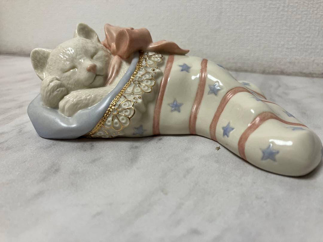 LENOX　レノックス　陶製置物　靴下に猫　クリスマスドリームズ　箱