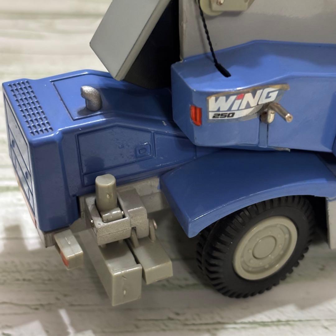 KOMATSU コマツ WING 250 ラフテレーンクレーン 1/50