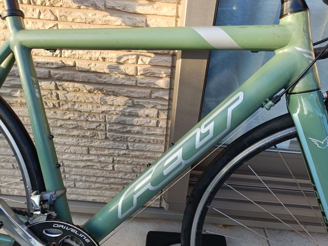 【引き取り限定（福岡）】FELT ロードバイクF85 ティアグラ