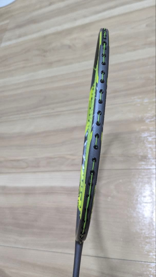 ラケット YONEX ARCSABER 7 Tour 4UG5