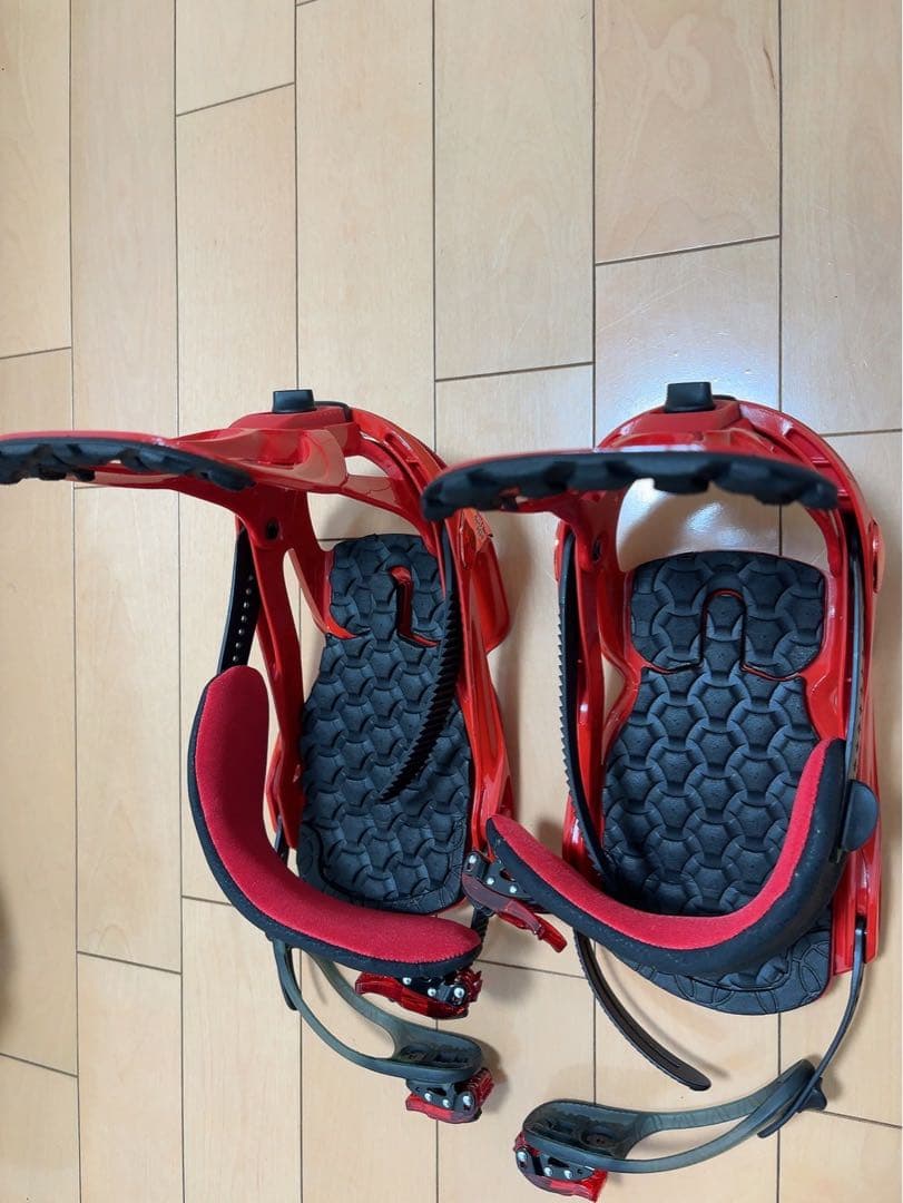 サロモン レッド スノーボード ビンディング L