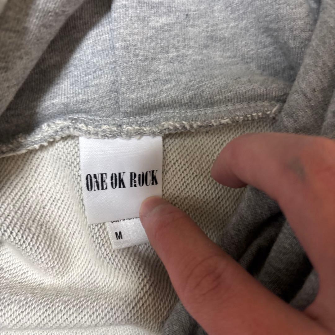 ワンオク　WORLD TOUR 2024 パーカー　グレー　M