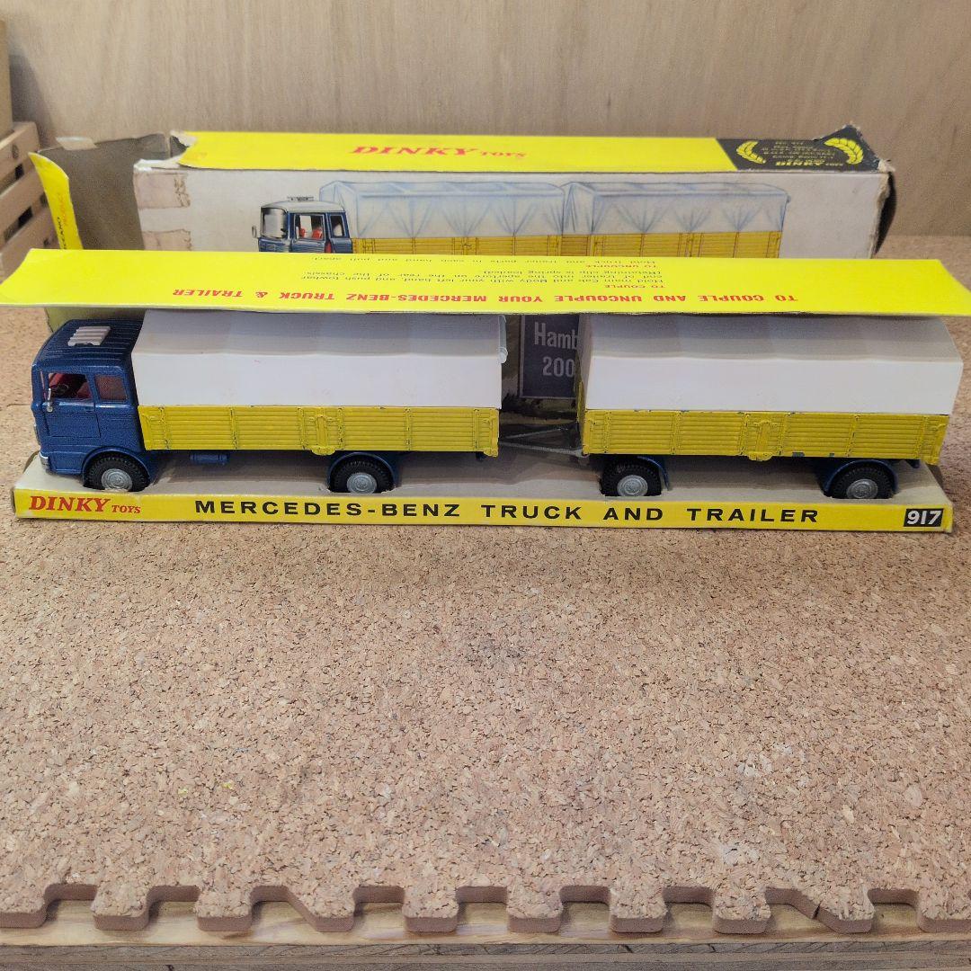 大型 dinkytoys Mercedes Benz Truck&Trailer