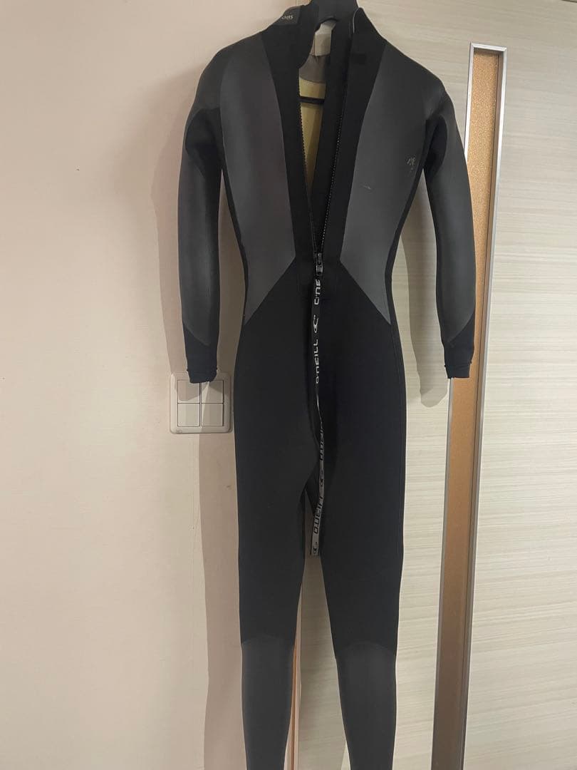 O'Neill レディースフルスーツ 黒