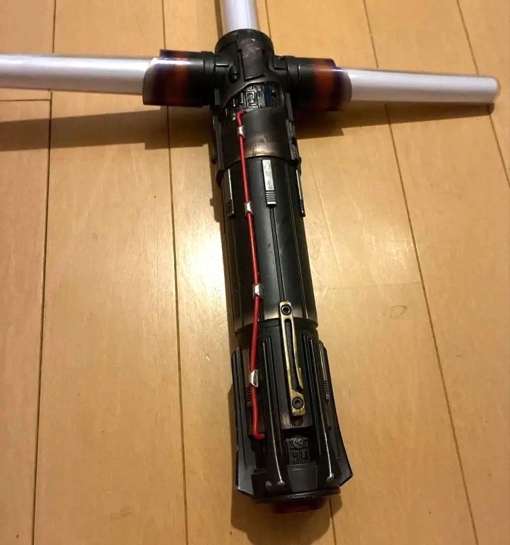 スターウォーズライトセーバー カイロレーン十字型ハンドル