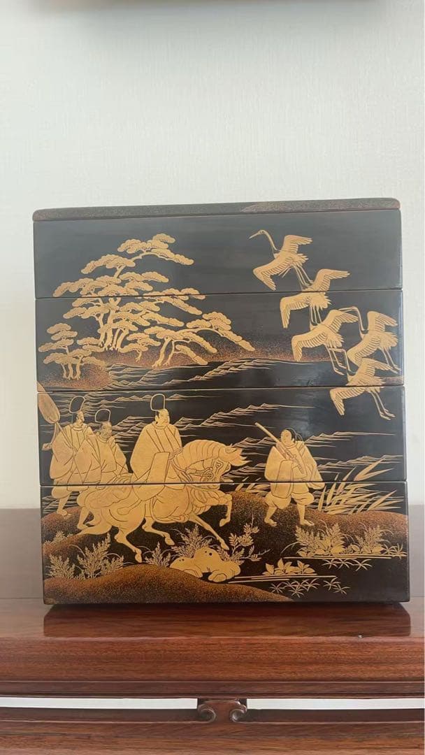 蒔絵 人物文 黒漆 五段重箱 平安風図絵 金蒔絵 漆芸 木製 箱付