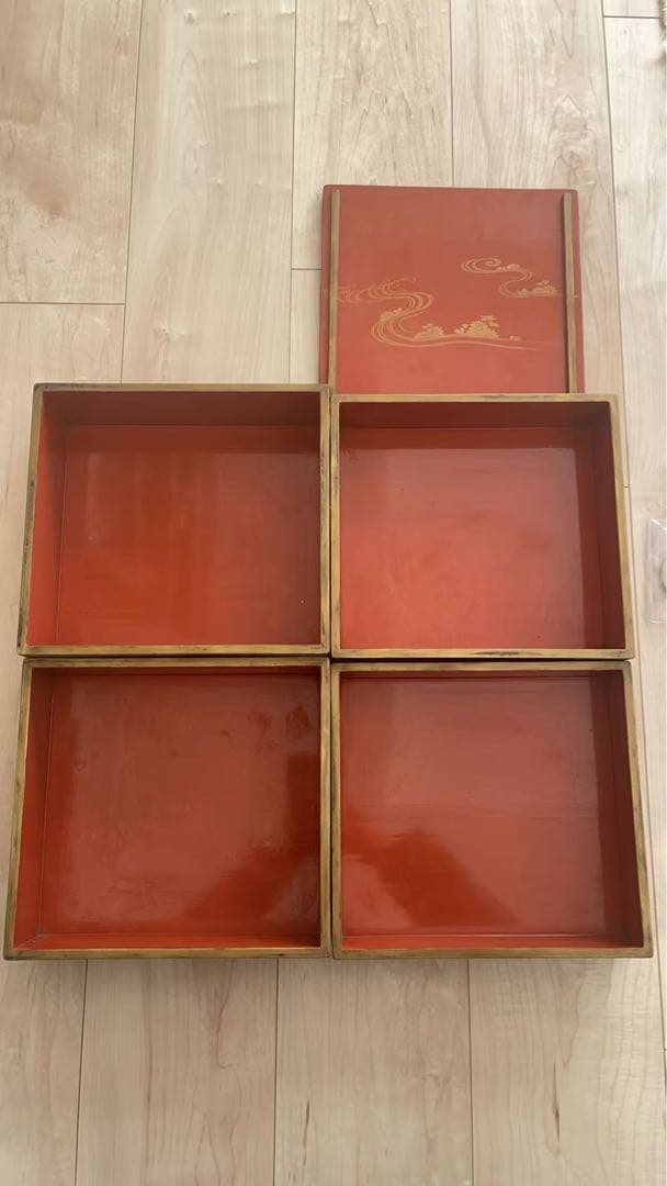 蒔絵 人物文 黒漆 五段重箱 平安風図絵 金蒔絵 漆芸 木製 箱付