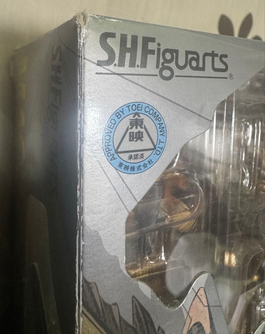 shフィギュアーツ　仮面ライダーオーディン