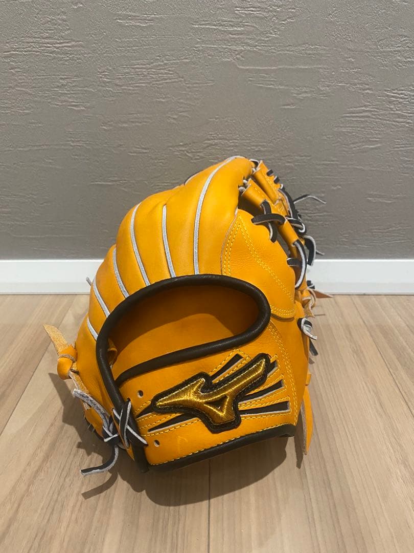 ミズノプロ　未使用　型付け済み　軟式グラブ