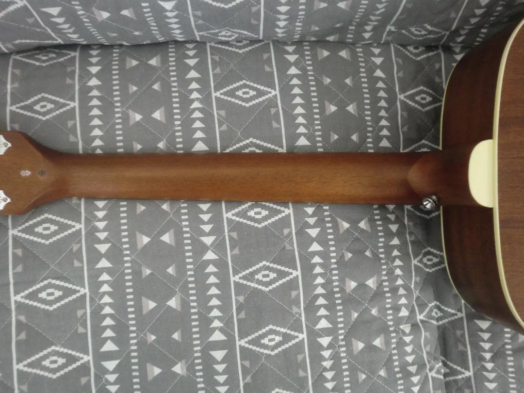 GUILD D-240E 美品 　値引中