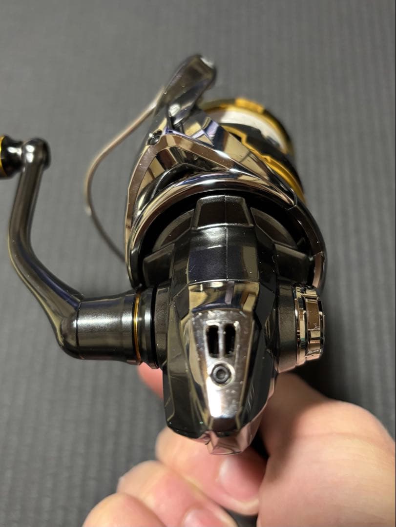 SHIMANO TWIN POWER C3000xgスピニングリール