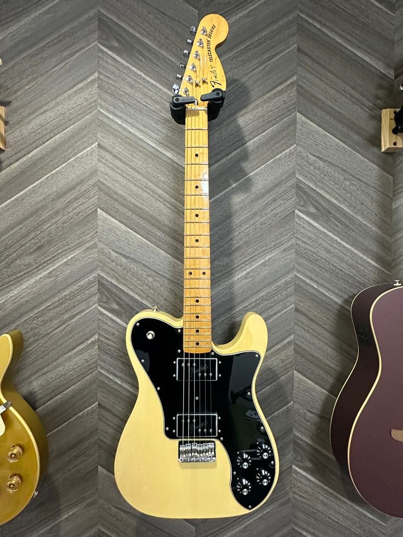 ギター Fender Vintera 70s Telecaster Deluxe