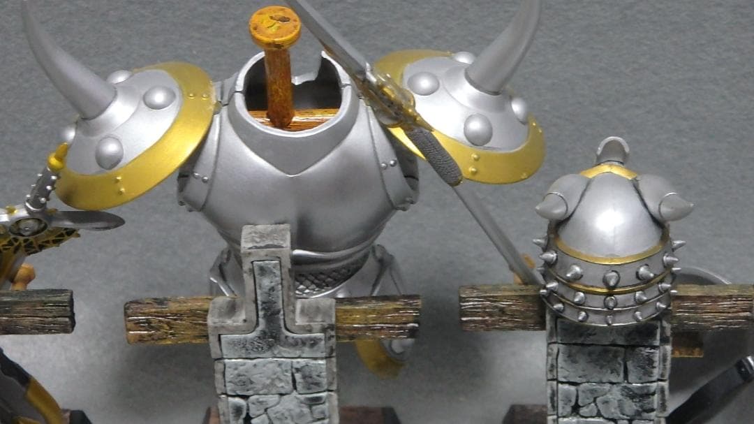 ドラゴンクエスト　レジェンドアイテムズギャラリー メタルギングの鎧 剣 ヘルム