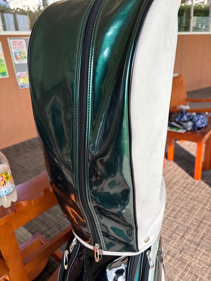 アダバット キャディバッグ ホワイト/グリーン