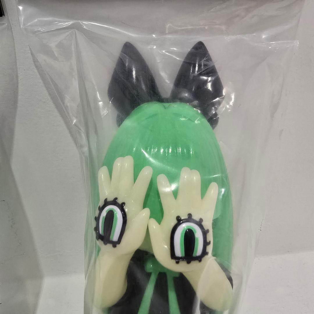 GRAPE BRAIN 台湾限定 にぎるちゃん のりくん ソフビフィギュア 蓄光