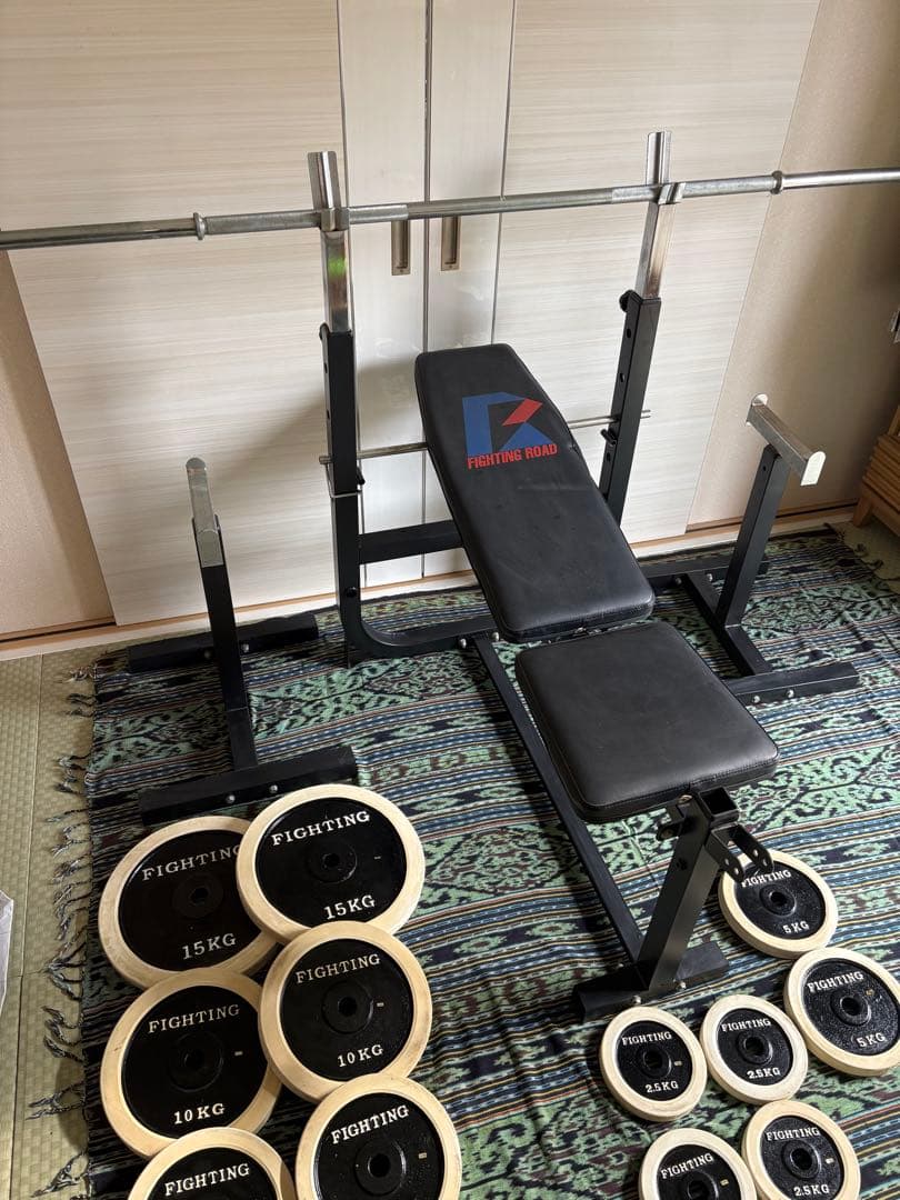 ベンチプレス　バーベル　ダンベルセット　ファイティングロード　筋トレ