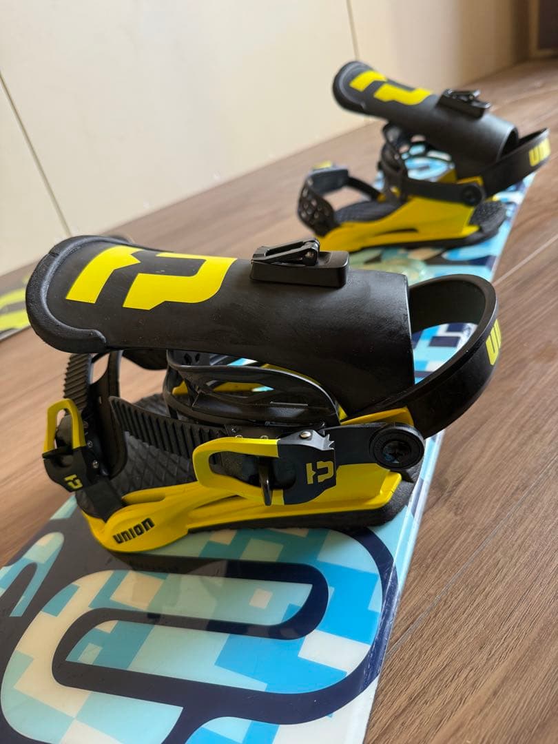 ジュニア用 スノーボード 128cm＋UNION Mサイズ ビンディング セット