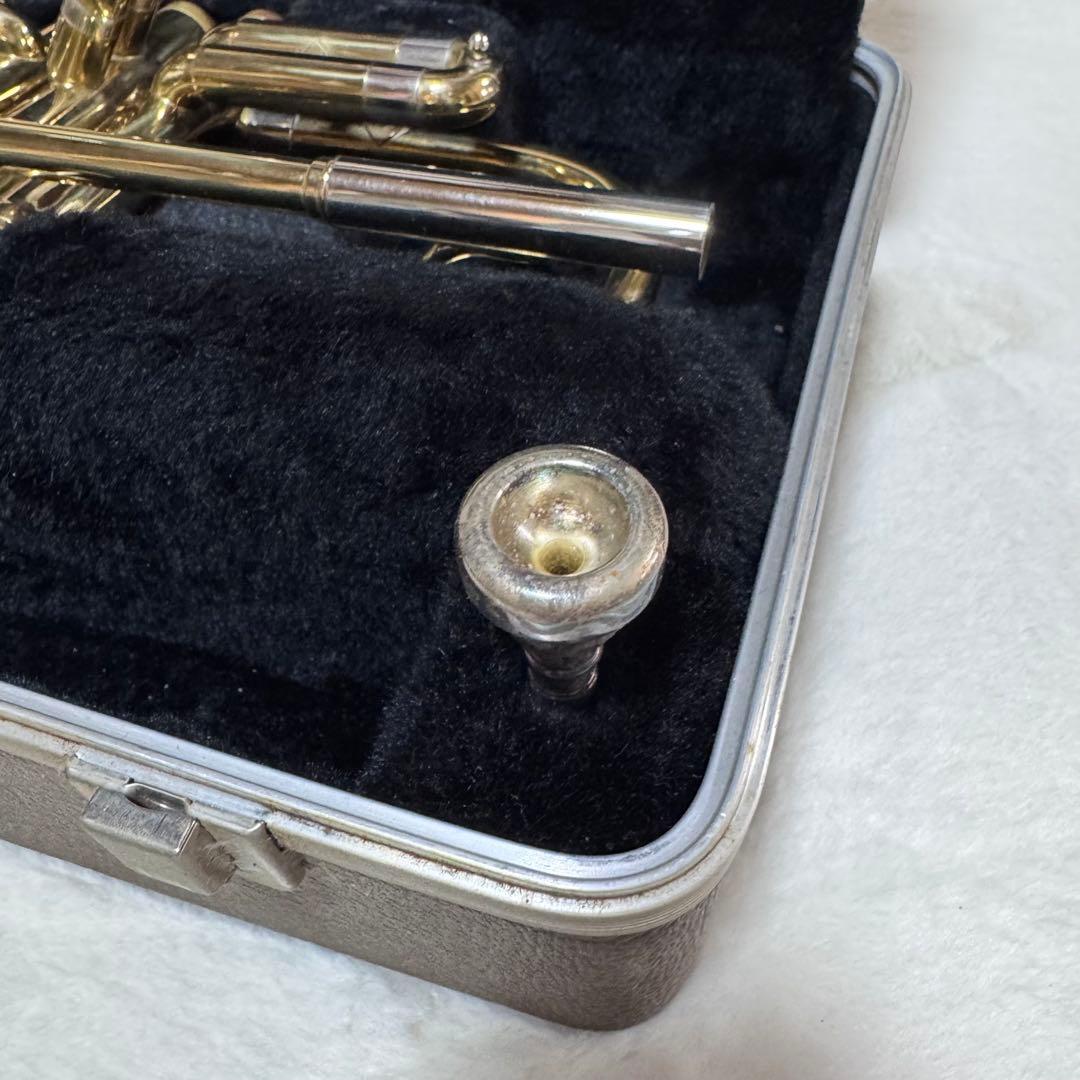 Buescher 930 トランペット 本体 ケース付き B5070 ゴールド